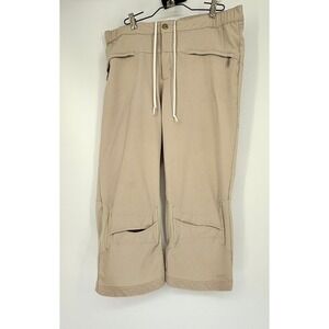 Nike Sphere‎ Dry Pants Womens Medium Beige Cropped Utility Gorpcore Athleisure